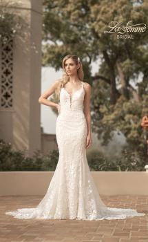 Picture of: Lace Gown with Gorgeous Clover Train and Open Back in IIINII, Style: B1241, Main Picture