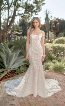 Picture of: Wedding Gown with Beautiful Clover Train and Lace Applique in IILIII, Style: B1158, Main Picture